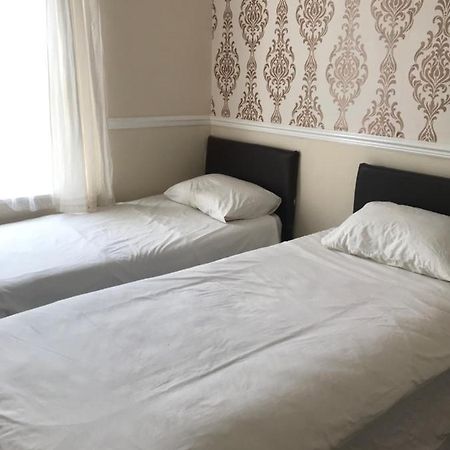 Bensons Guesthouse 사우스엔드온시 외부 사진