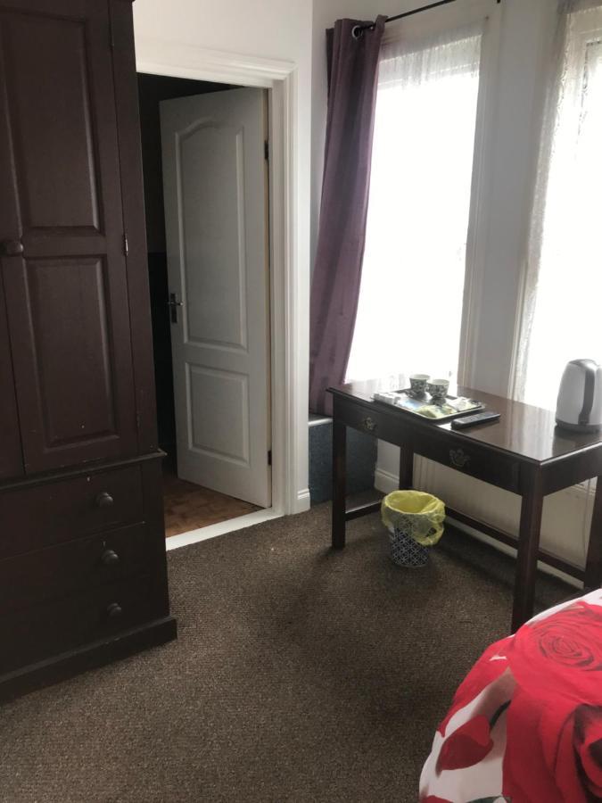 Bensons Guesthouse 사우스엔드온시 외부 사진